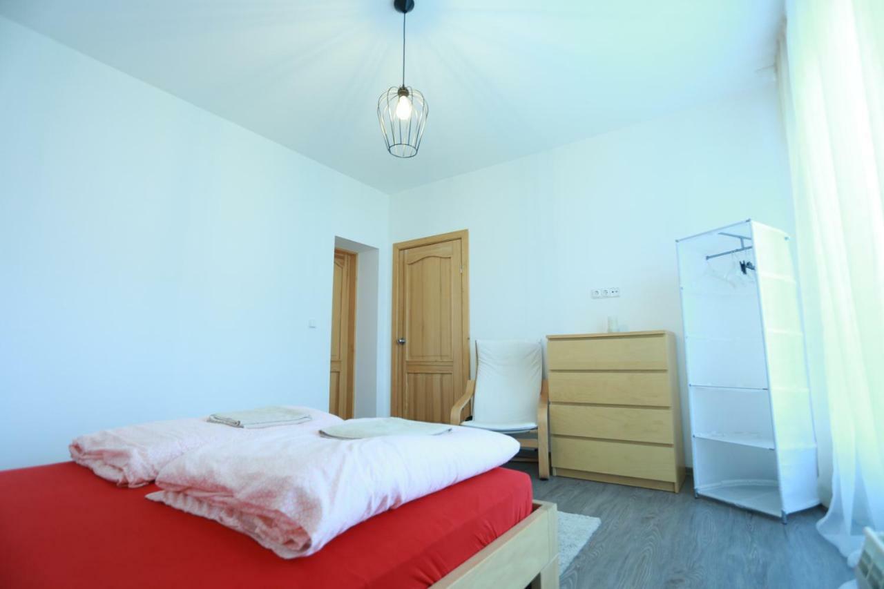 Sentis Otel Ujgorod Dış mekan fotoğraf